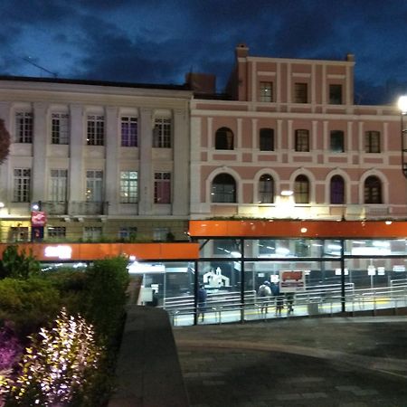 Hostal Mediodia Vandrehjem Quito Eksteriør billede