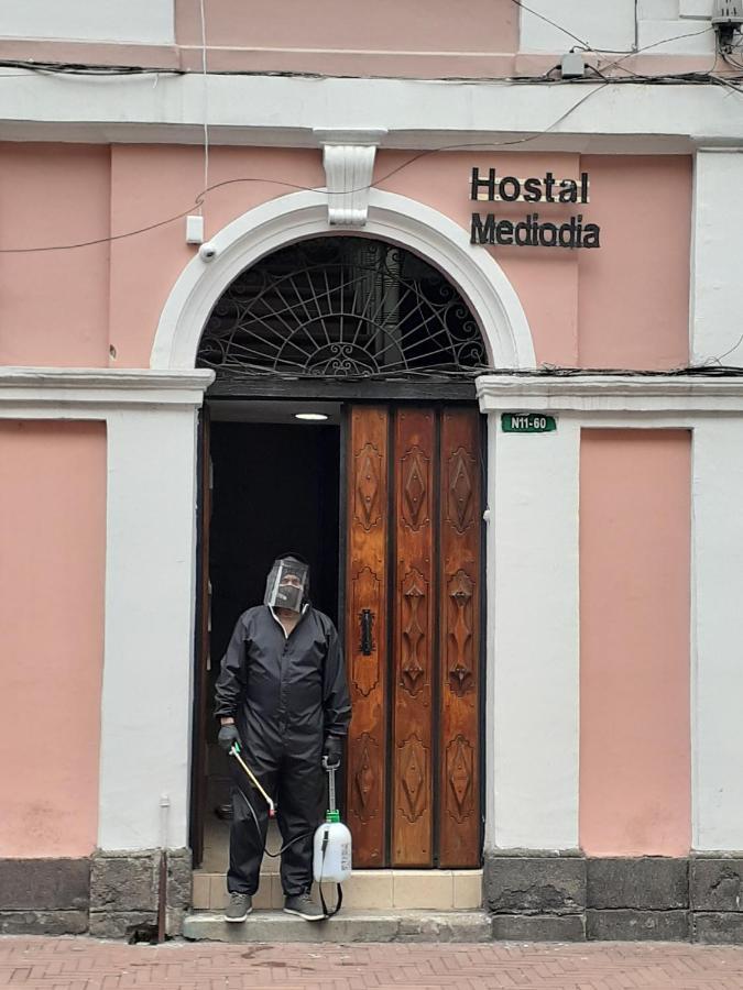 Hostal Mediodia Vandrehjem Quito Eksteriør billede